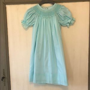 Little Girl’s smocked dress 2T
